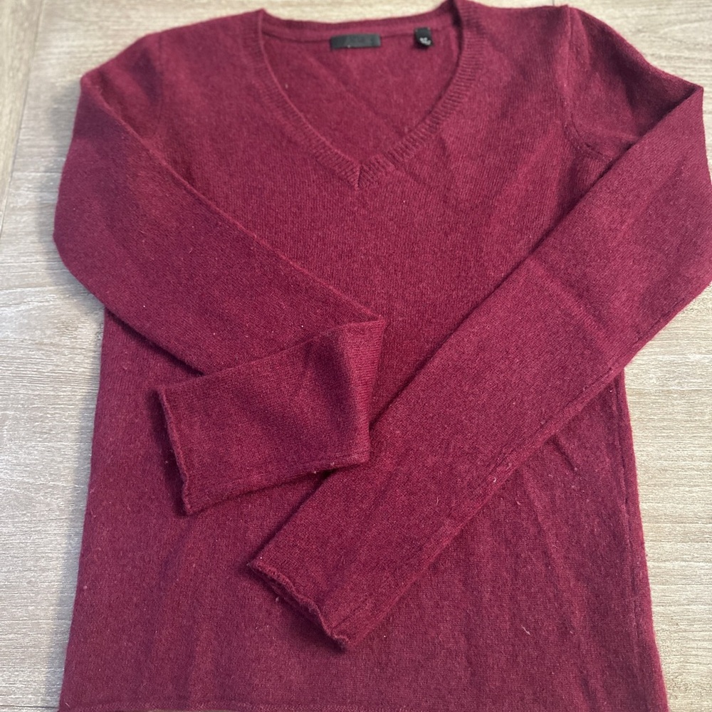 ATM Burgundy Cashmere V-Neck Sweater